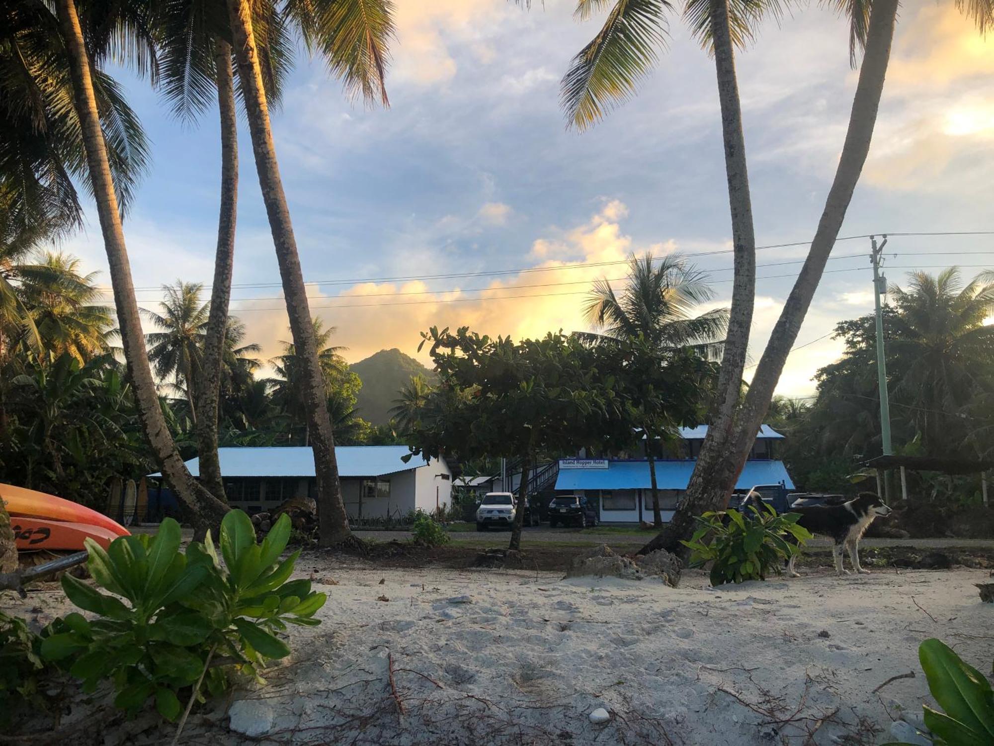 Hotel Island Hopper à Yepan Extérieur photo